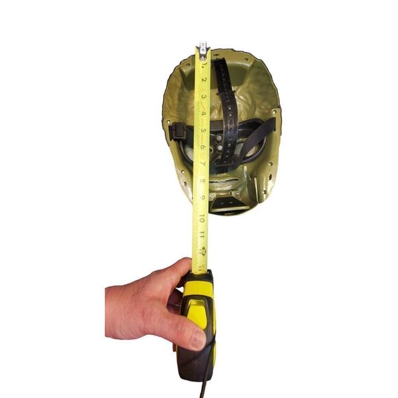 Marvel Toys Thor Ragnarok Hulk Out Mask with Adjustable Strap, Plus Moving Mouth - Picture 4 of 4